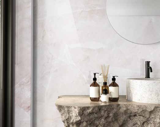 Room with Rocko R196 Ivory Onyx wall panels